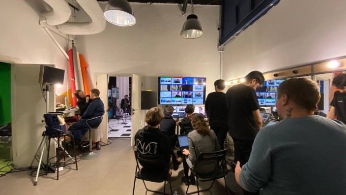 Goethe-Institut — Profiuni Bilingual Broadcast